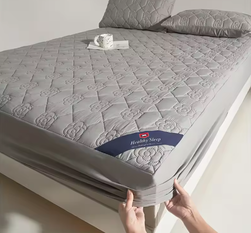 Premium Waterproof Mattress Protector - Ultra-Soft & Breathable Fitted Sheet Style - Deep Pocket Noise-Free Cover