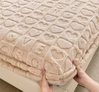 Heart-Embossed Warm Velvet Fitted Sheet | Plush Taffeta Mattress Protector