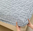 Heart-Embossed Warm Velvet Fitted Sheet | Plush Taffeta Mattress Protector