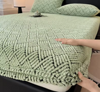 Cozy Plush Coral Fleece Fitted Bed Sheet with 360° Elastic Band
